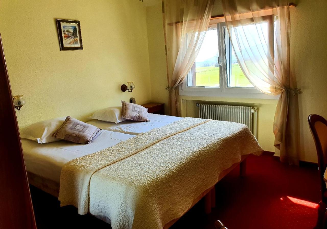 Hotel L'Oree Des Roches Saales Eksteriør billede